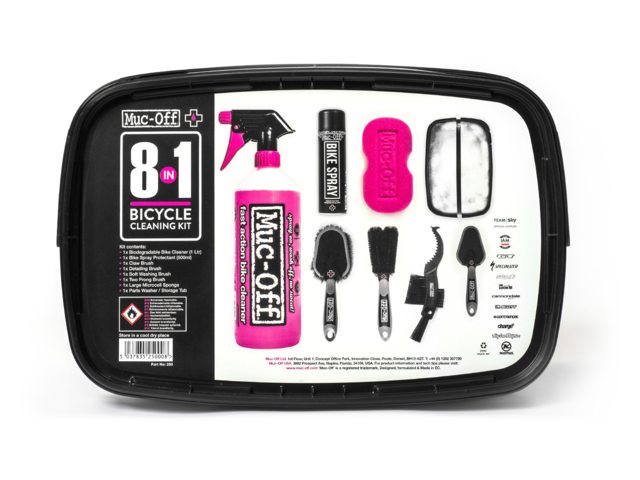 Muc Off Cleaning kit